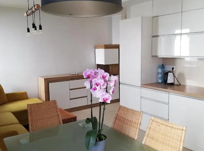 Sanshiro Apartment